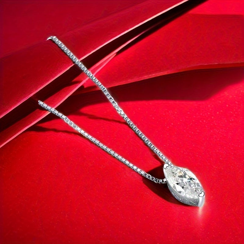A Unisex S925 Silver Necklace With 1 Carat Moissanite, Suitable For Daily Wear, As A Wedding Or Engagement Gift, Or As A Gift For Family, Friends, Or Couples On Holidays Like Halloween, Christmas, Or Black Friday.