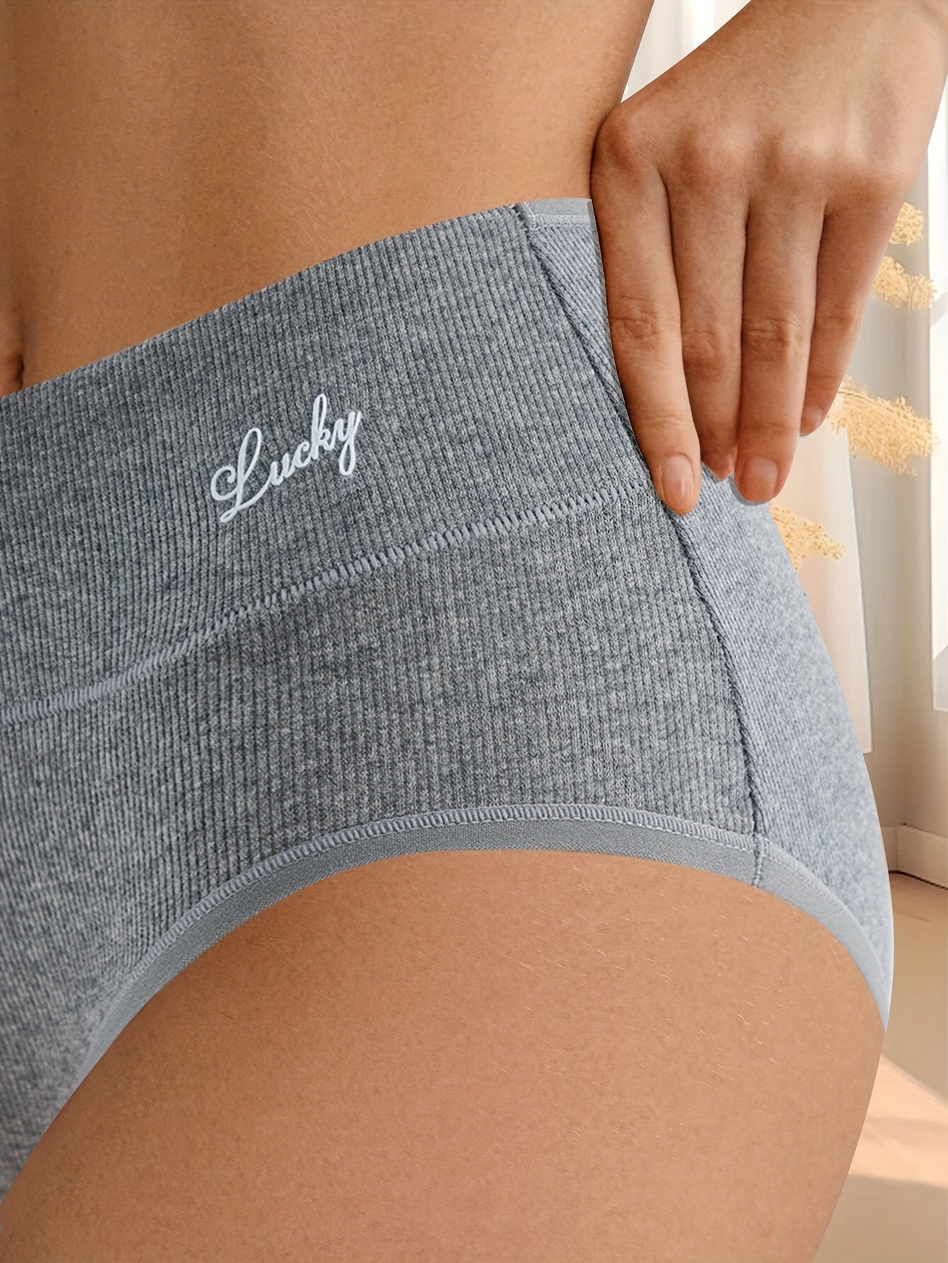 8pcs Women's High-Waist Briefs - Comfortable and Stylish Underwear