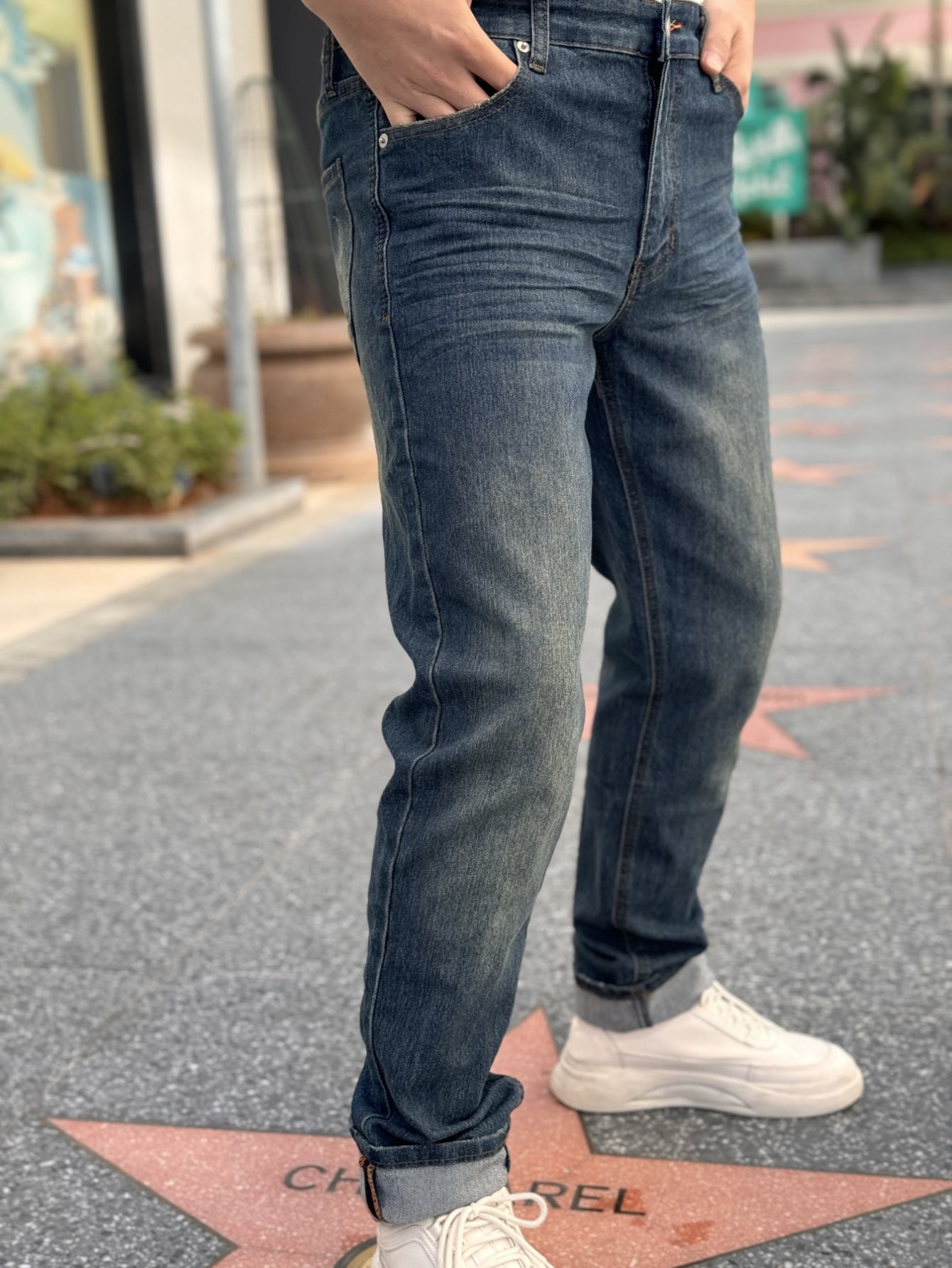 American Men'S Stretch Denim Pants, Fashion Casual Style, Fashion Wash, Suitable for All Occasions, Slim-Fit Stretch Pants, Side Yellow Line Bone Design, Can Roll Feet And Not Roll Feet, Suitable for All Seasons, So Young Men