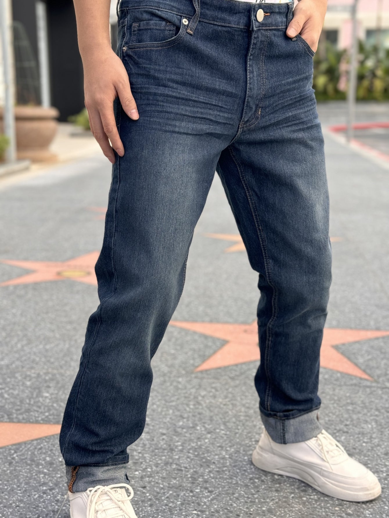 American Men'S Stretch Denim Pants, Fashion Casual Style, Fashion Wash, Suitable for All Occasions, Slim-Fit Stretch Pants, Side Yellow Line Bone Design, Can Roll Feet And Not Roll Feet, Suitable for All Seasons, So Young Men