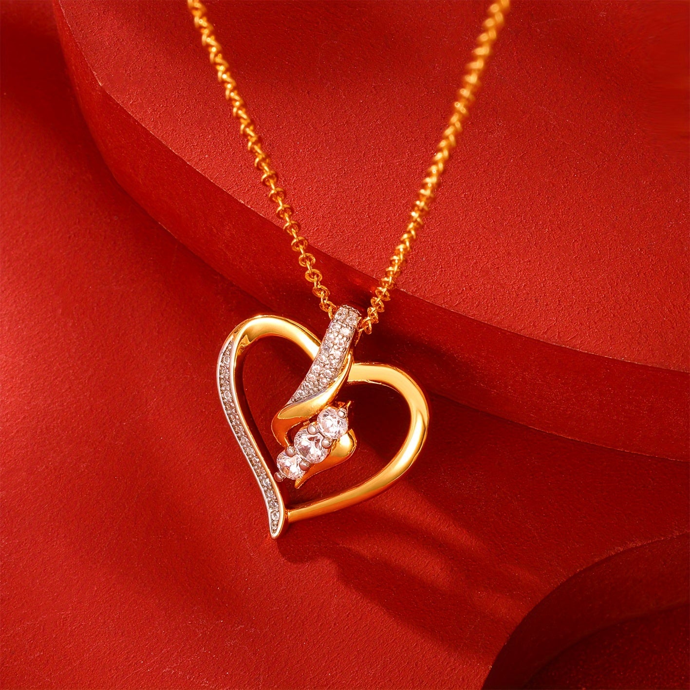 1pc Classy Luxury 925 Sterling Silvery Moissanite Heart Pendant Necklace Plated with 18K Golden, Suitable for Wedding Banquet Jewelry Decoration, Gift for Wife and Girlfriend, Includes Exquisite Velvet Gift Box
